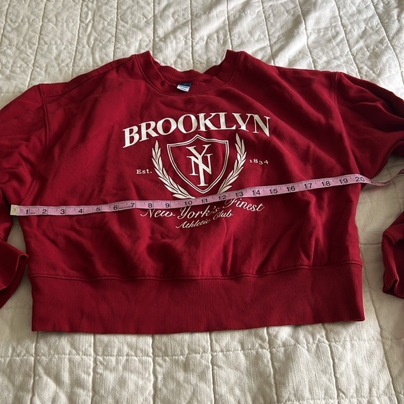 Old Navy Brooklyn Red Crewmeck Sweatshirt - Picture 4 of 8